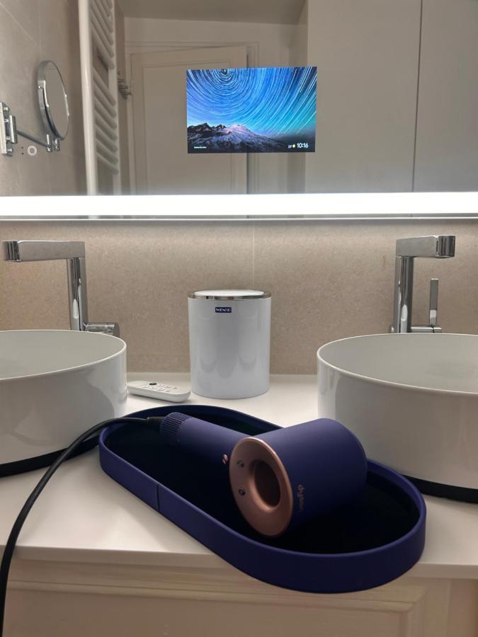 Studio Pres Des Champs-Elysees Paris Ngoại thất bức ảnh