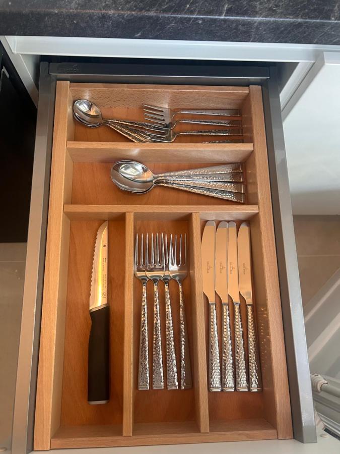 Studio Pres Des Champs-Elysees Paris Ngoại thất bức ảnh